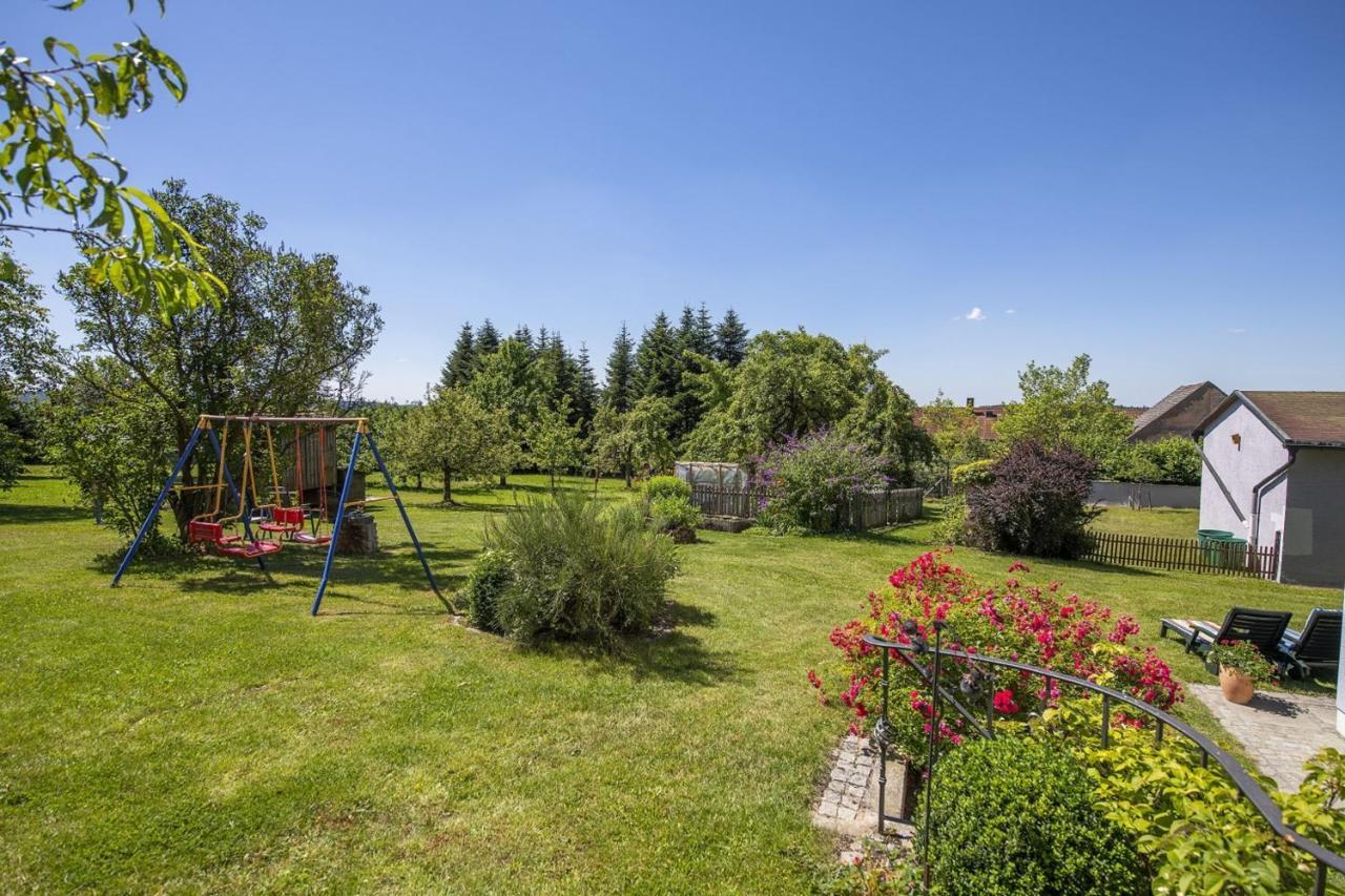Pension Ferienwohnungen Frey Tännesberg Esterno foto